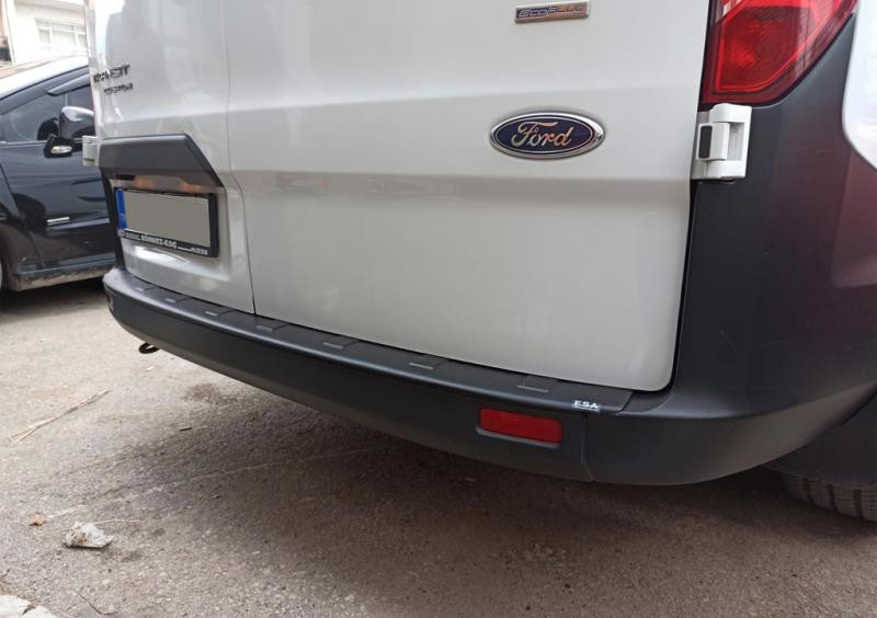 Купити Накладка на задній бампер Esa (2013-2017, ABS) для Ford Custom рр