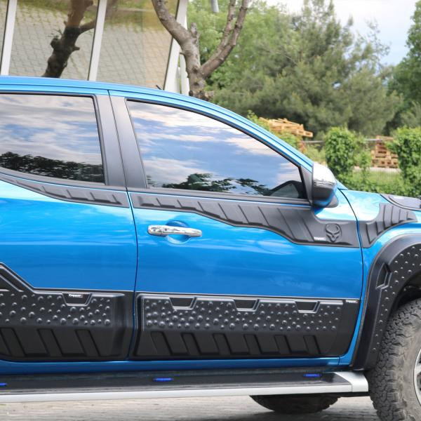 Купити Верхні молдинги дверей 2019-2025 (6 шт, ABS) для Mitsubishi L200 рр
