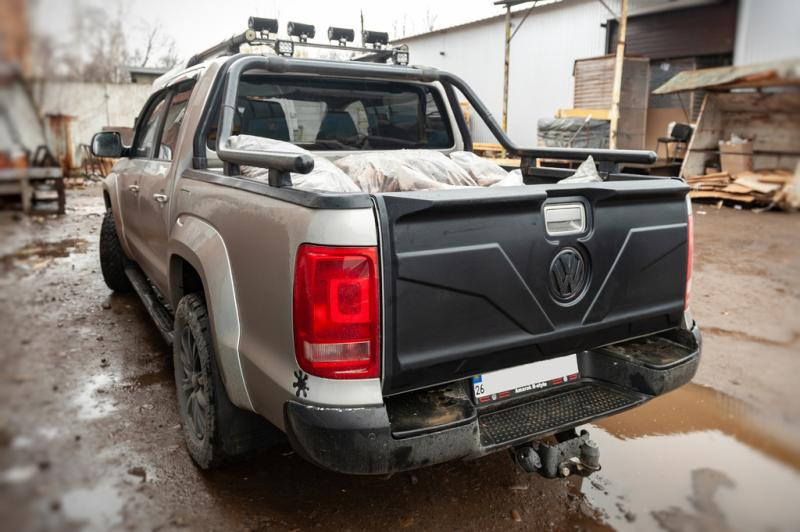 Купити Накладка на кришку багажника (ABS) для Volkswagen Amarok 2010-2022 рр