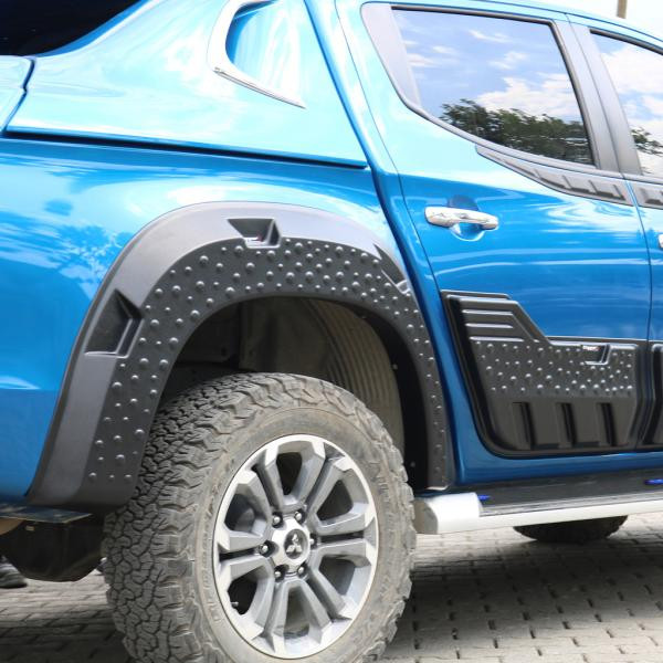 Купити Розширювачі колісних арок V2 (2019-2025, EuroCap) для Mitsubishi L200 рр