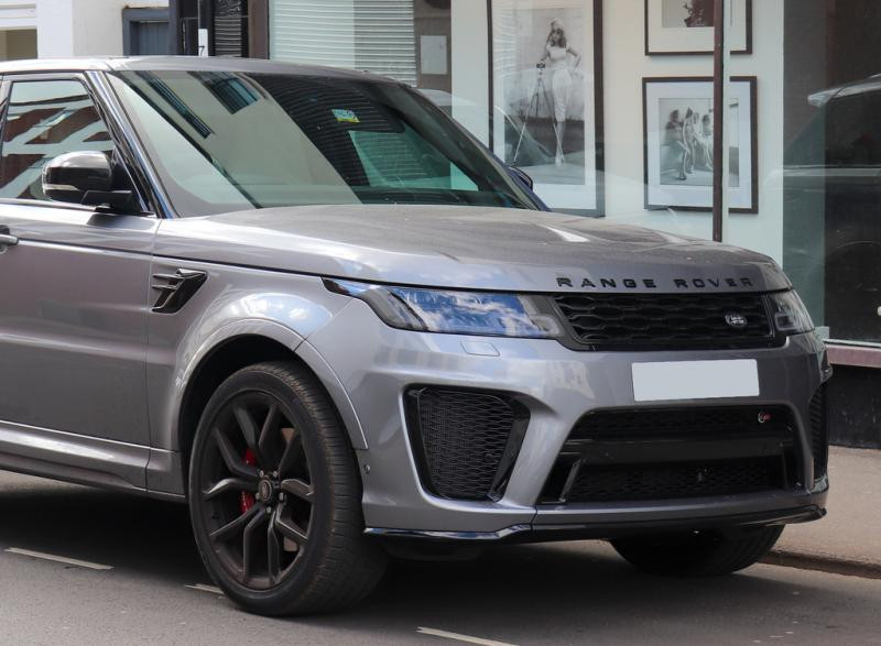Купить Комплект рестайлинга в 2021 году для Range Rover Sport 2013-2022 гг