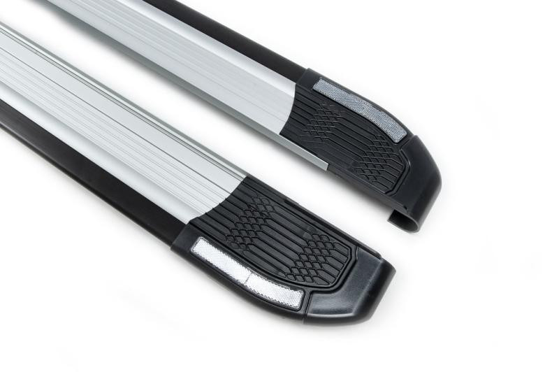 Купить Боковые пороги Rainbow (2 шт., алюминий) для Toyota Yaris/Yaris Cross (XP210) 2020- гг