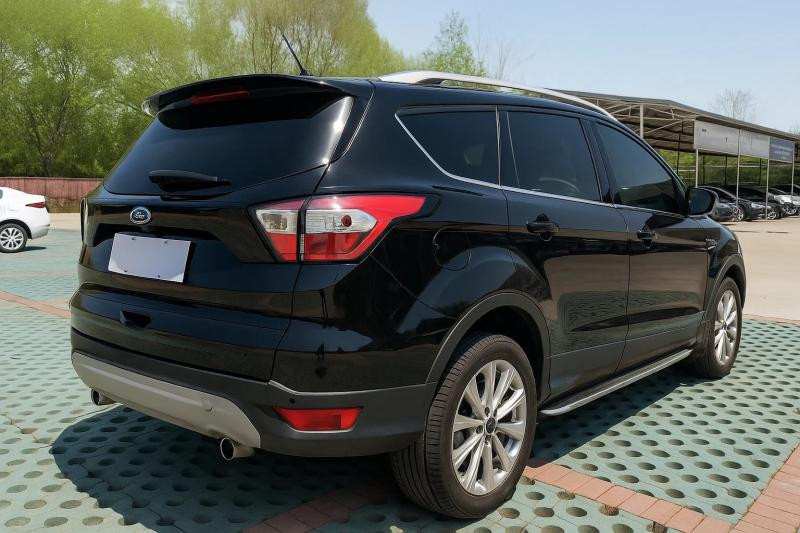 Купить Спойлер (черный) для Ford Kuga/Escape 2013-2019 гг