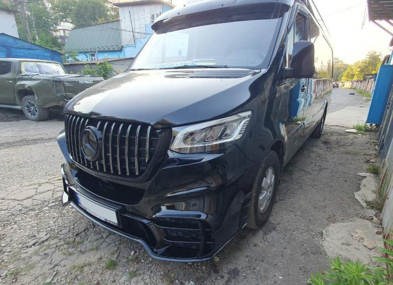 Купити Передній бампер з решіткою V2 (AMG) для Mercedes Sprinter W907/W910 2018- рр