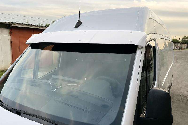 Купити Козирок на лобове скло на рамі (Білий, 5мм) для Mercedes Sprinter W907/W910 2018- рр