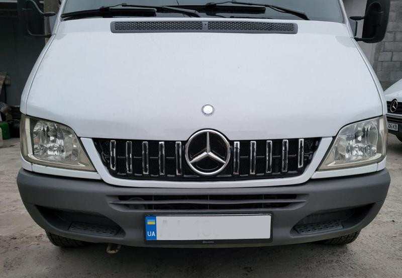 Купити Передня решітка GT Panamericana Chrome Eco (CDI, 2002-2006 рр.) для Mercedes Sprinter W901/902/903/904/905 рр