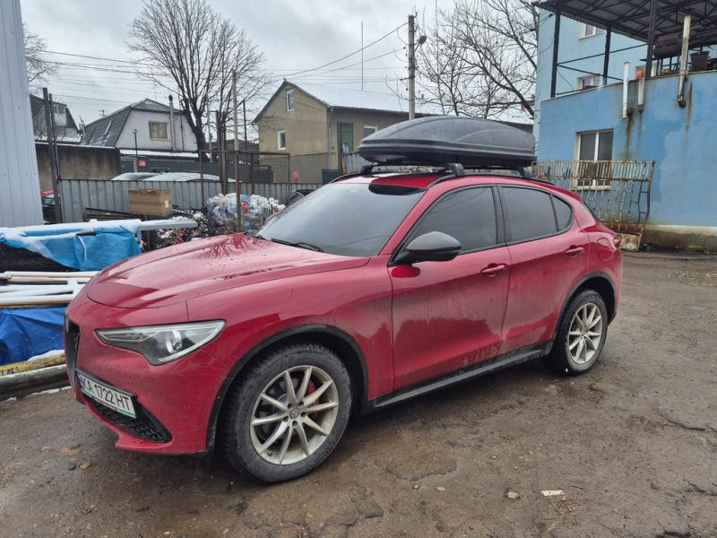 Купити Авто бокс Niken чорний (450 л)