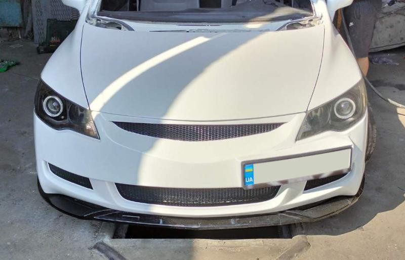 Купити Універсальна передня Lip накладка DPT V-2 (ABS, чорний глянець)