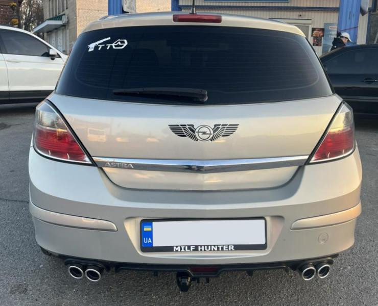 Купити Універсальний задній дифузор DPT V-7 (ABS) (чорний глянець)