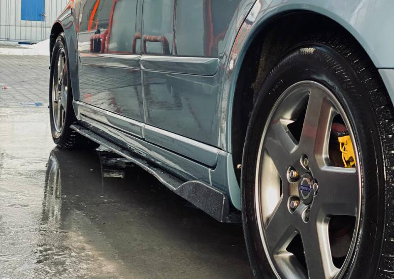 Купить Универсальная накладка на боковые пороги DPT Black (ABS) (2шт) (черный глянец)