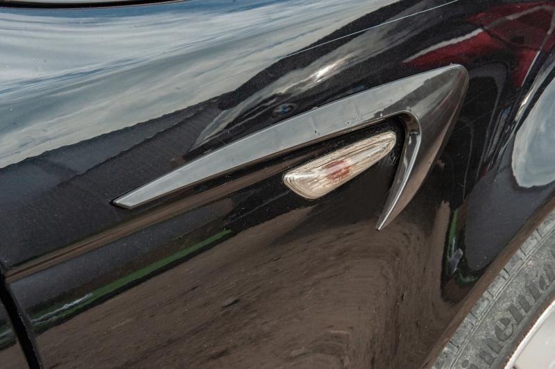 Купити Універсальні бокові зябра DPT V-4 (ABS) (2шт) (чорний глянець)