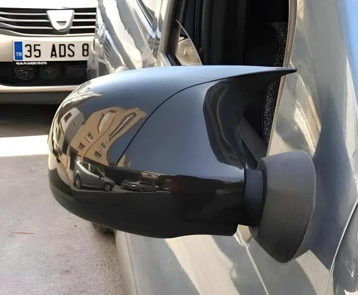 Купить Накладки на зеркала BMW-Style V2 (2 шт) для Nissan Terrano 2014- гг
