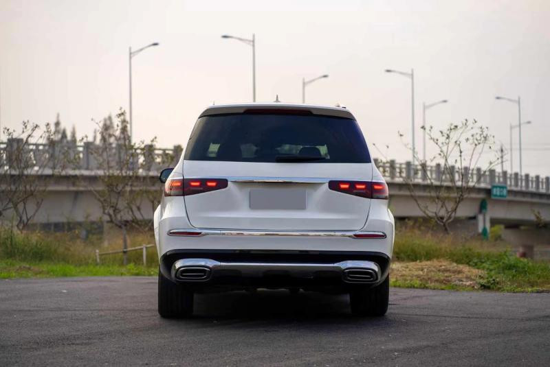 Купить Комплект обвесов Maybach 2024 для Mercedes GLS X167