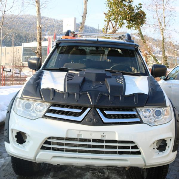 Купить Накладка на капот V4 (ABS) для Mitsubishi L200 2006-2015 гг