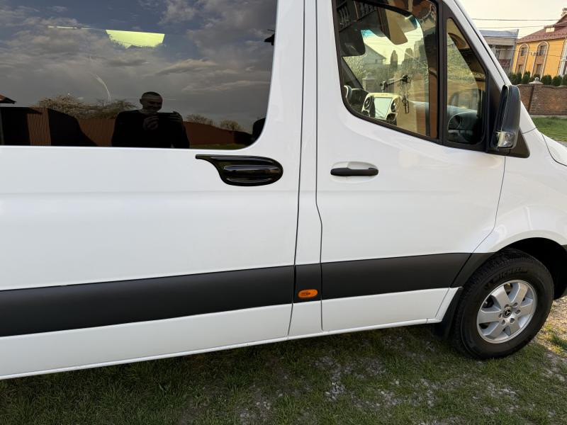 Купить Накладка на ручку боковой двери EuroCap (ABS) для Mercedes Sprinter W907/W910 2018- гг