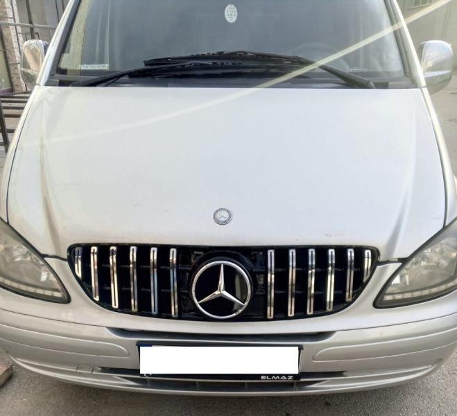 Купити Передня решітка 2004-2010 рр. GT Panamericana Chrome Eco для Mercedes Vito W639 рр