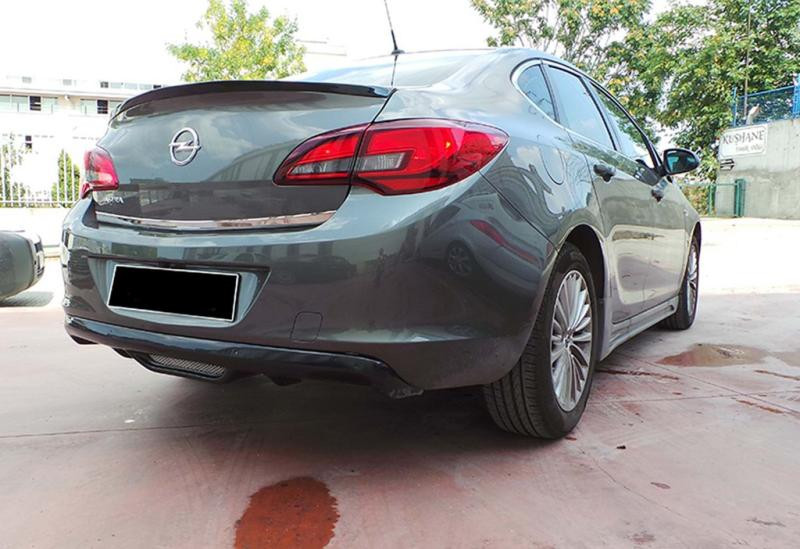 Купити Задній дифузор DPT V-2 (SD, чорний глянець) для Opel Astra J 2009-2015 рр