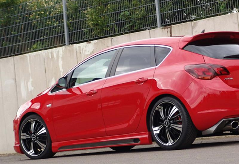 Купити Бокові пороги DPT V-2 (чорний глянець) для Opel Astra J 2009-2015 рр