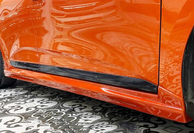 Купити Бокові пороги DPT (Під фарбування) для Renault Clio V 2019- рр