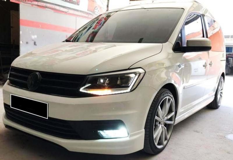 Купити Бокові пороги DPT (Під фарбування) для Volkswagen Caddy 2015-2020 рр