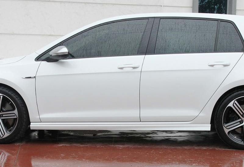 Купить Боковые пороги DPT V-6 (черный глянец) для Volkswagen Golf 7/E-Golf