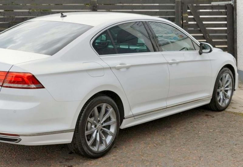 Купити Бокові пороги DPT (під фарбування) для Volkswagen Passat B8 2015-2023 рр