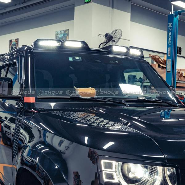 Купити Козирьок лобового скла з LED для Land Rover Defender 2019- рр