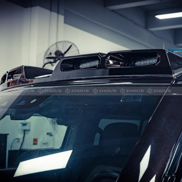 Купити Козирьок лобового скла з LED для Land Rover Defender 2019- рр