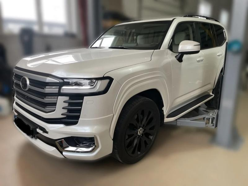 Купить Расширители колесных арок VXR Белый цвет для Toyota Land Cruiser 300