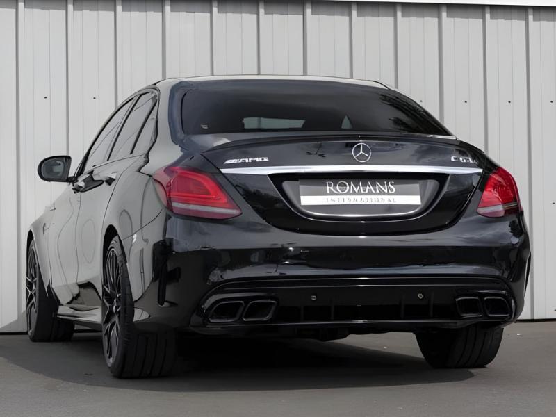 Купить Задний диффузор с насадками Black (Дизайн С63 2018-2021) для Mercedes C-сlass W205