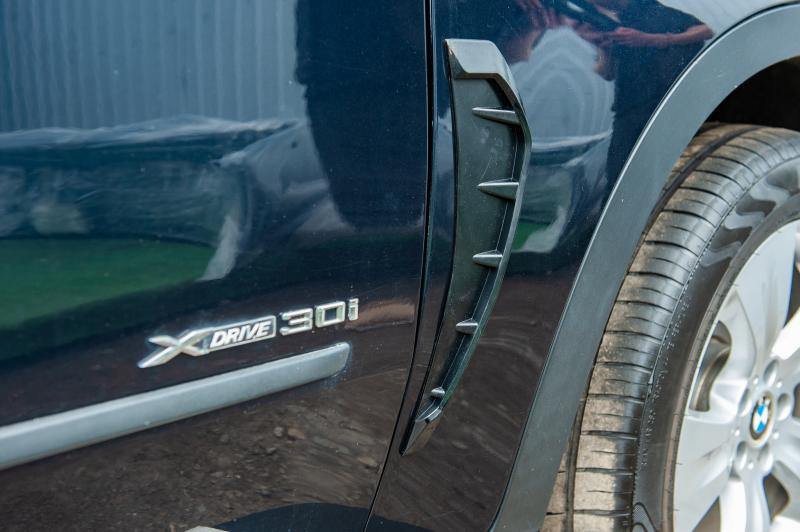 Купити Універсальні вентиляційні накладки на крила тип-E (імітація, 2 шт, гума)