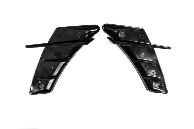 Купить Универсальные вентиляционные накладки на крылья тип-F (имитация, 2 шт, резина)