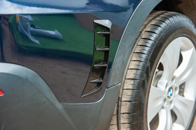 Купити Універсальні вентиляційні накладки на крила тип-G (імітація, 2 шт)