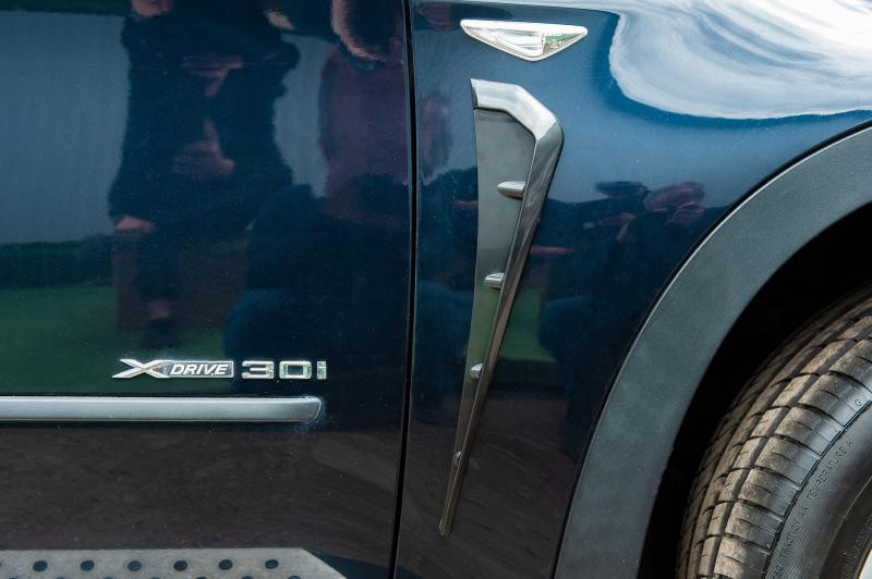 Купити Універсальні вентиляційні накладки на крила тип-A (імітація, 2 шт)