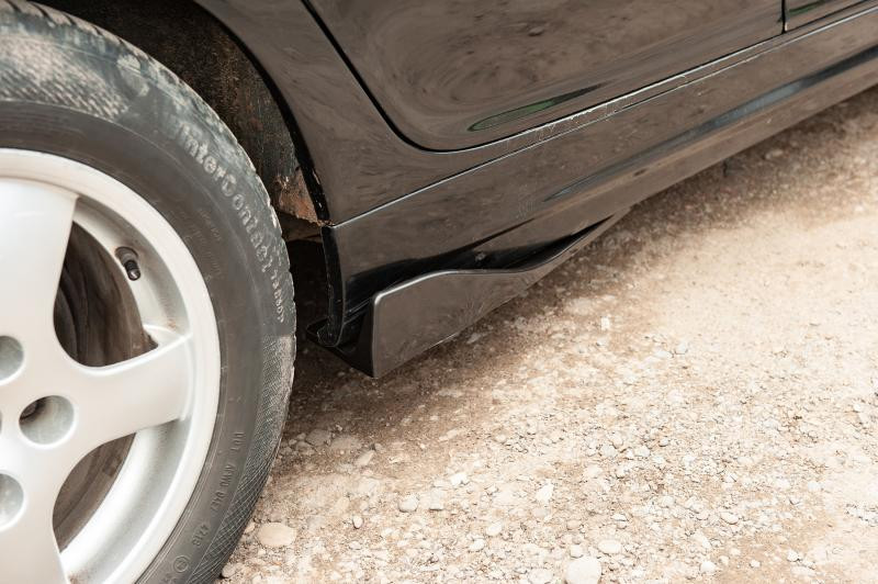 Купить Универсальные Flap накладки на боковые пороги тип-B (2 шт, черный глянец, ABS-пластик)