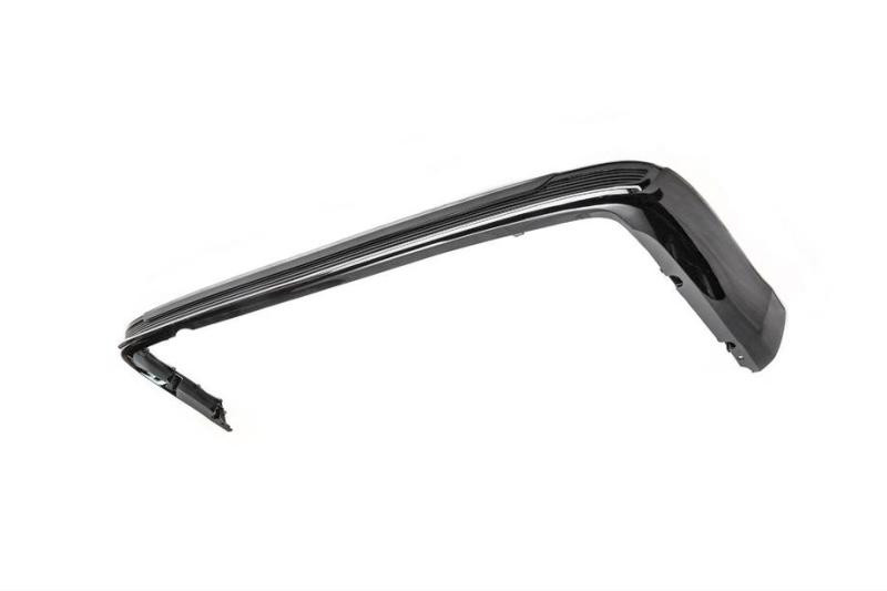 Купить Задняя накладка с хромом 2016-2025 (Executive ) Черный цвет для Toyota Land Cruiser 200