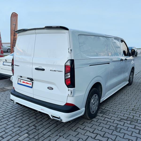 Купить Накладка на задний бампер (под покраску) для Ford Custom 2023- гг