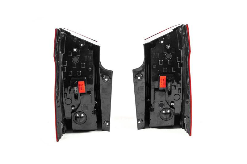 Купити Задні ліхтарі Design 2025 (2 шт) для Mercedes Vito / V-class W447 2014- рр