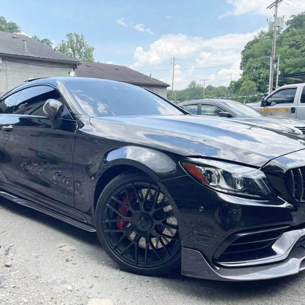 Купити Бокові пороги V4 (для C43/C63 AMG 2015-2019, Карбон) для Mercedes C-сlass W205 рр