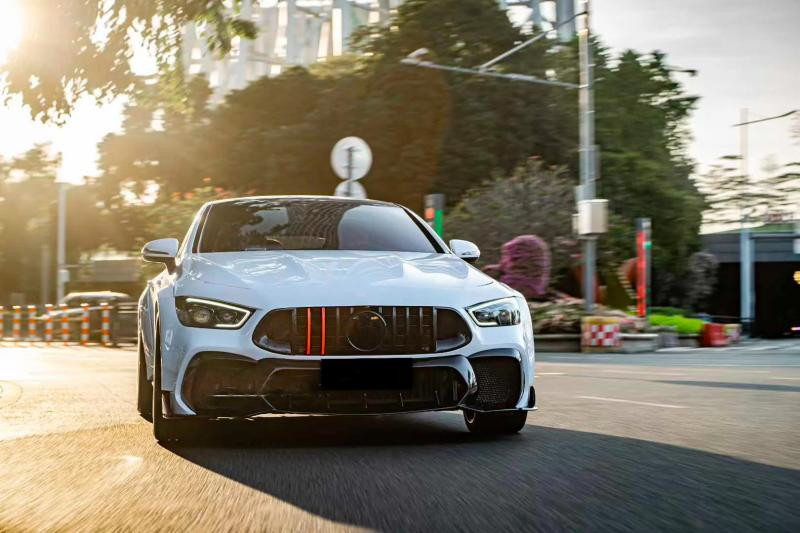 Купить Передняя решетка GT Panamericana GT-R (2018-2022) для Mercedes AMG GT 4 X290