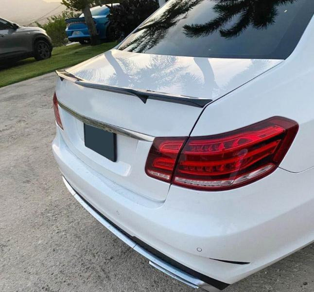 Купити Спойлер V6 (Карбон) для Mercedes E-сlass W212 2009-2016рр