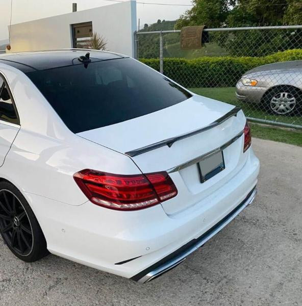 Купити Спойлер V6 (Карбон) для Mercedes E-сlass W212 2009-2016рр