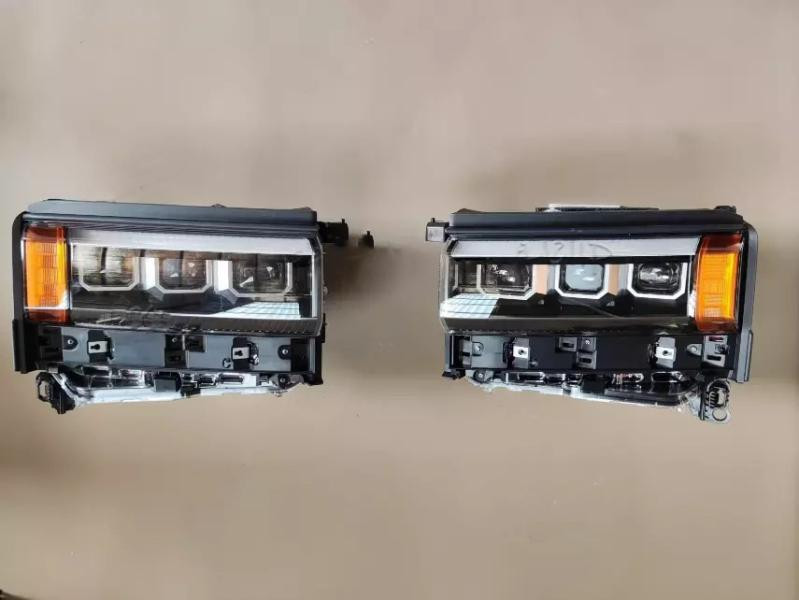 Купити Передня оптика 3-LED (2 шт) для Toyota Land Cruiser Prado 250