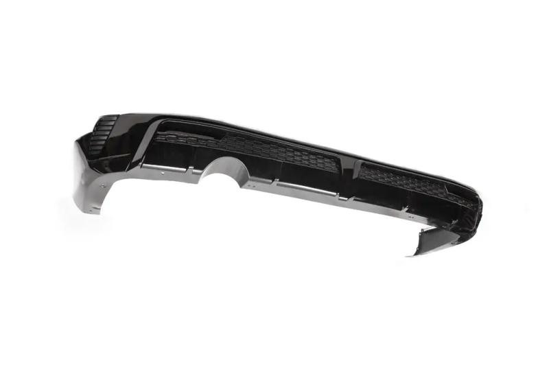 Купить Накладка на задний бампер GXR Белый цвет для Toyota Land Cruiser 300