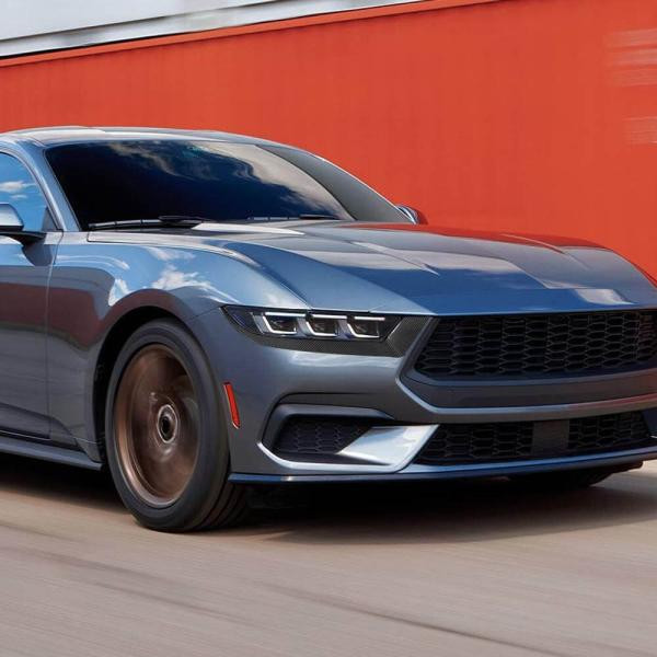 Купити Накладки на протитуманки (Карбон) для Ford Mustang 2024- рр