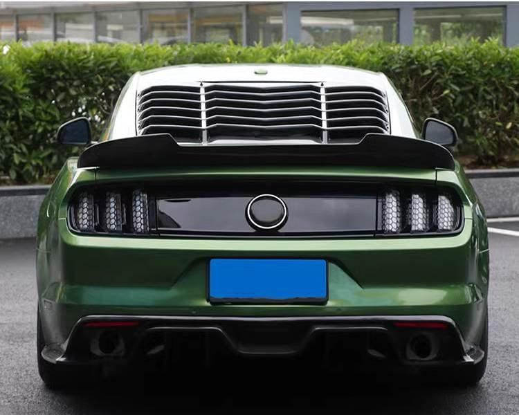 Купити Спойлер V7 (Карбон) для Ford Mustang 2015-2023 рр