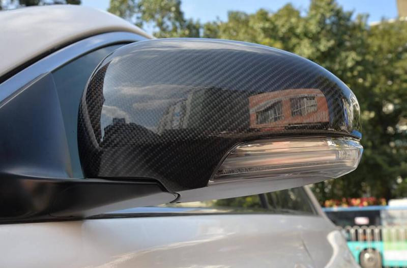 Купити Кришки дзеркал (Карбон) для Toyota Mark X 2009- рр