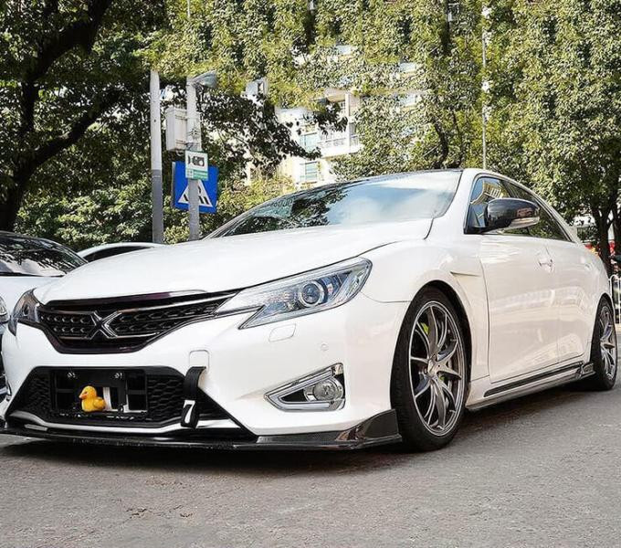 Купити Кришки дзеркал (Карбон) для Toyota Mark X 2009- рр