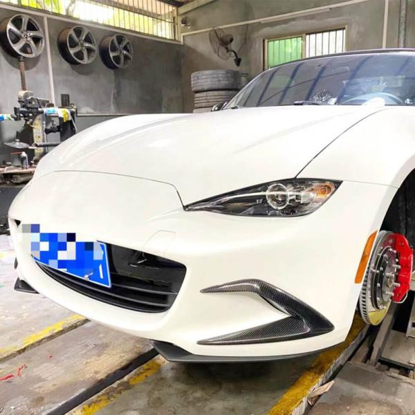 Купить Накладки на передний бампер (2022-2025, Карбон) для Mazda MX-5