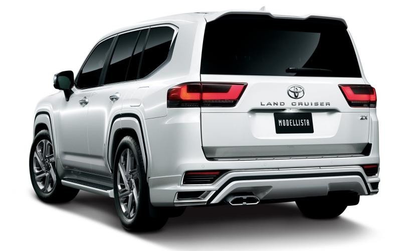 Купити Спойлер Modelista Білий для Toyota Land Cruiser 300